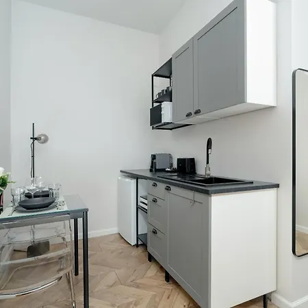 Apartamento Komfortowe Studia W Centrum Poznania Przy Rynku I Parku By Rent Like Poznan