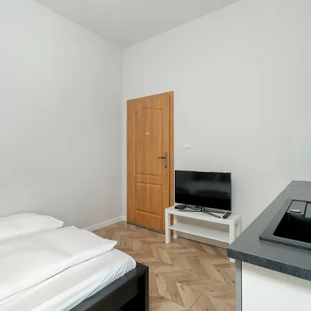 Komfortowe Studia W Centrum Poznania Przy Rynku I Parku By Rent Like Apartamento *