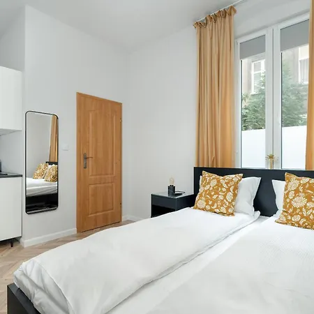 Apartamento Komfortowe Studia W Centrum Poznania Przy Rynku I Parku By Rent Like Poznan
